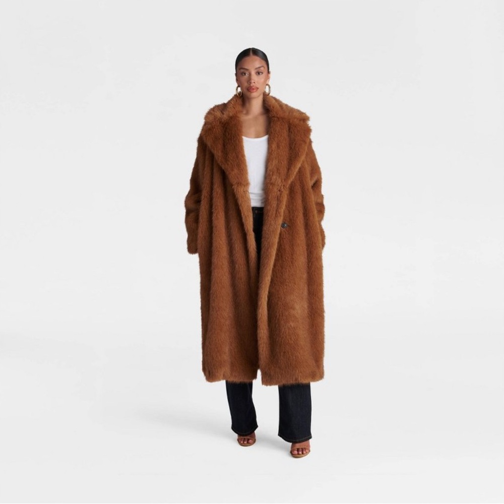 KBB by Kahlana Faux Fue Teddy Bear WORN TWICE Size M